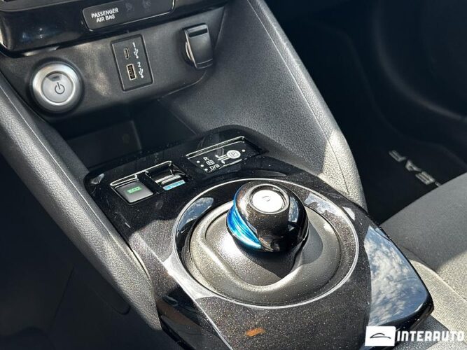 Nissan Leaf 43 interauto-car