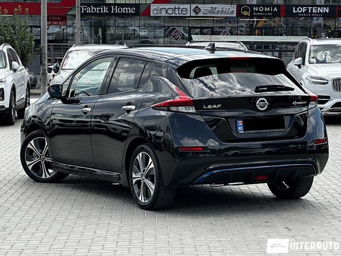 Nissan Leaf 36 interauto-car