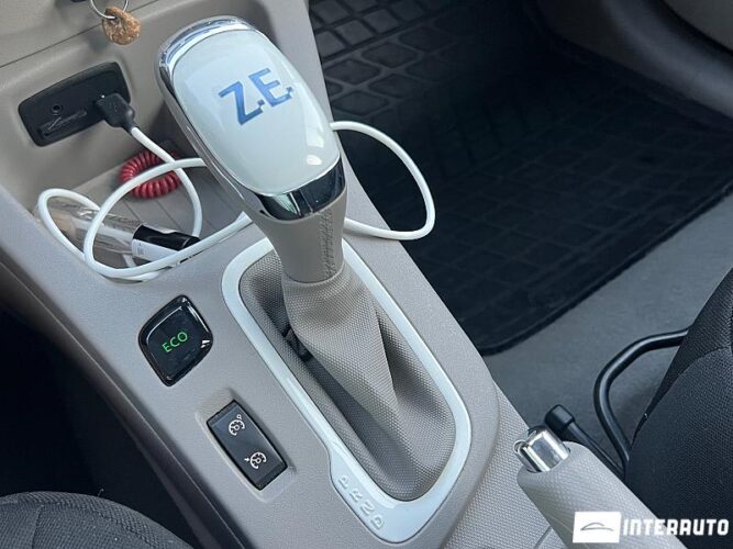 Renault ZOE 42 interauto-car