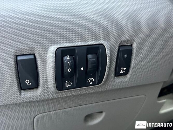 Renault ZOE 37 interauto-car