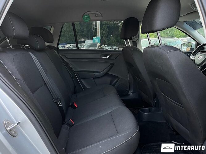 Skoda Rapid 42 interauto-car