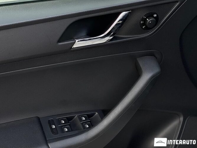 Skoda Rapid 33 interauto-car