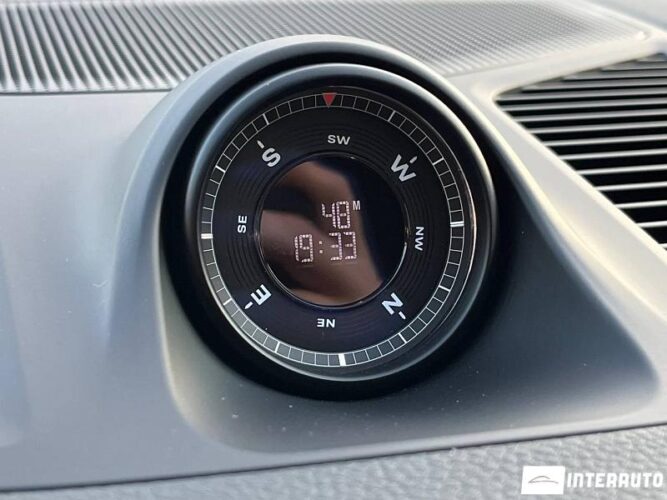 Porsche Cayenne 36 interauto-car