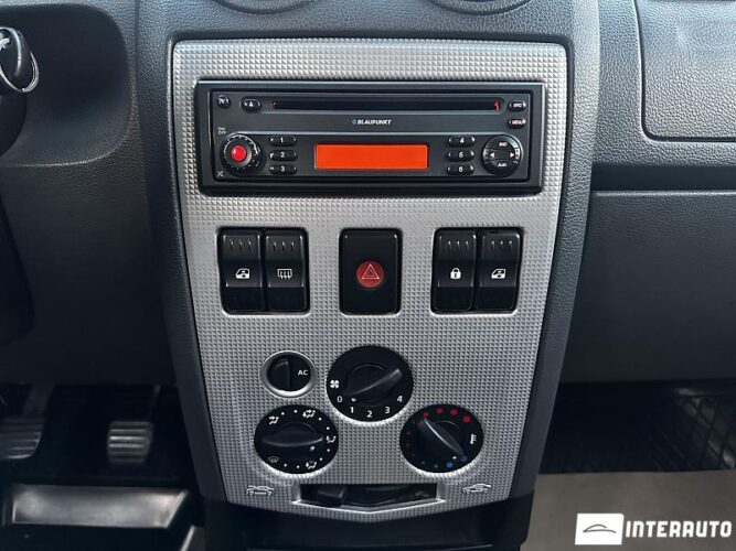 Dacia Logan 35 interauto-car