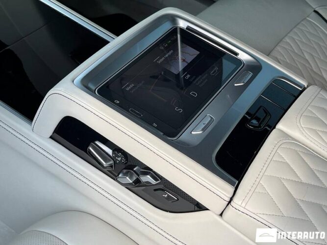 BMW 745e 54 interauto-car