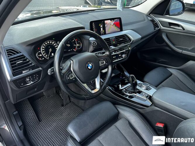 BMW X3 2.0D 37 interauto-car