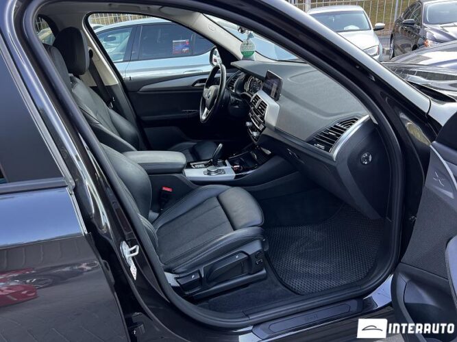 BMW X3 2.0D 48 interauto-car