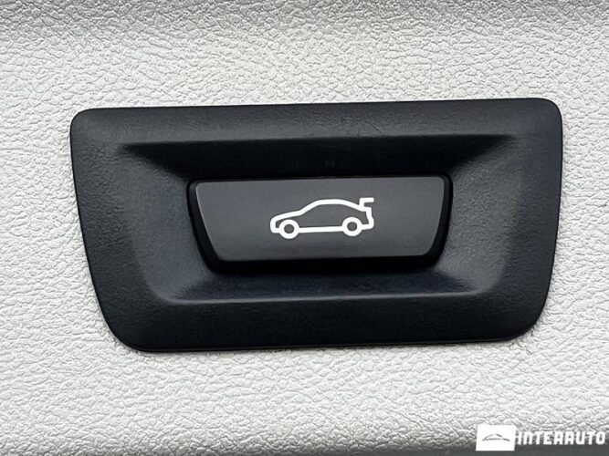 BMW X3 2.0D 52 interauto-car