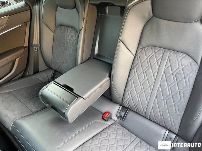 Audi RS7 55 interauto-car