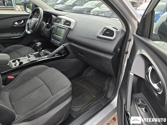 Renault Kadjar 38 interauto-car
