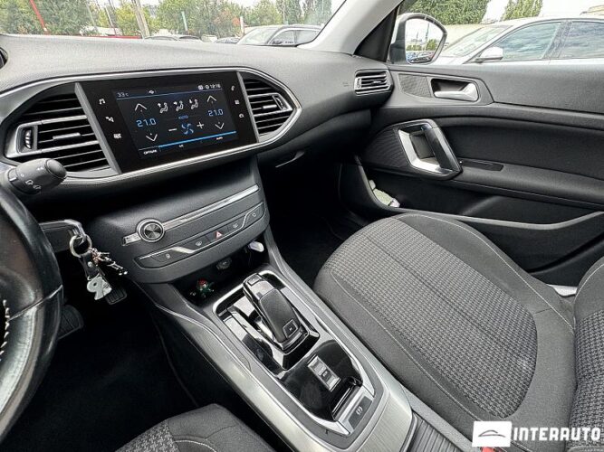 Peugeot 308 48 interauto-car