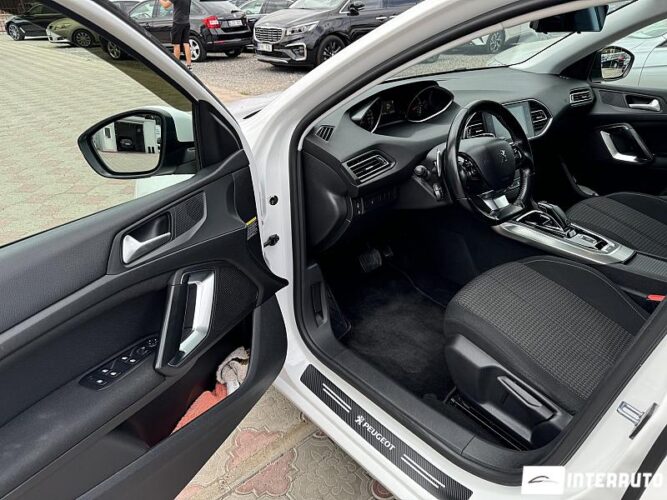 Peugeot 308 38 interauto-car