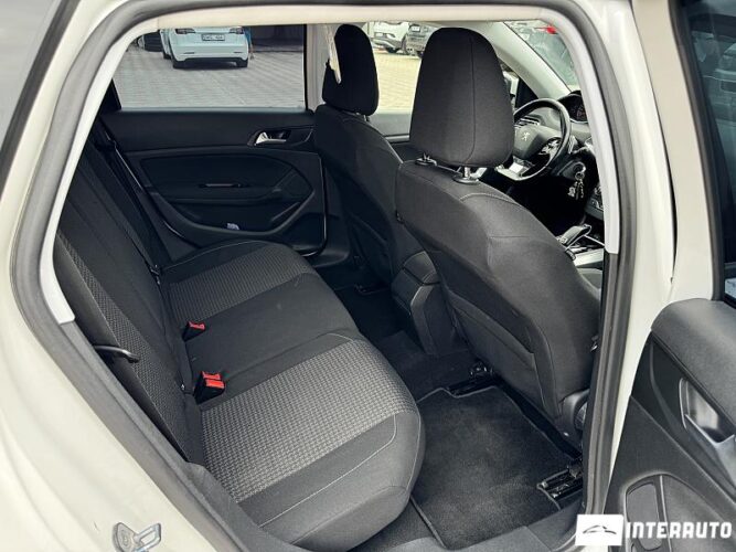Peugeot 308 53 interauto-car