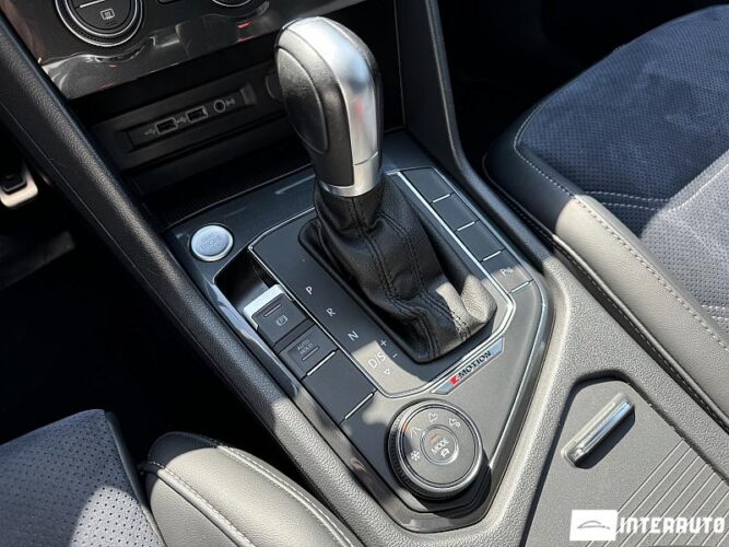 Volkswagen Tiguan 54 interauto-car