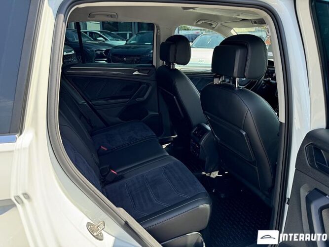 Volkswagen Tiguan 63 interauto-car
