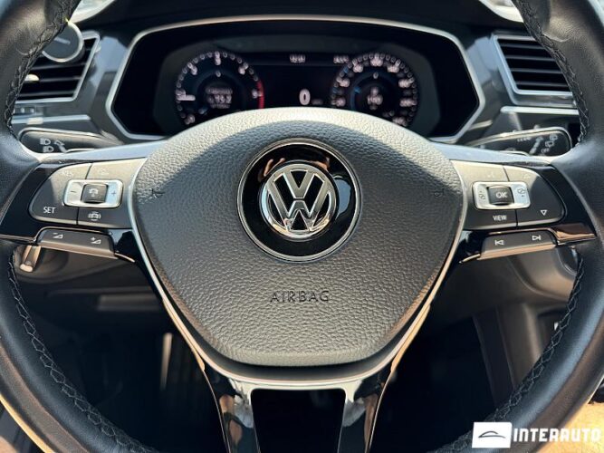 Volkswagen Tiguan 49 interauto-car