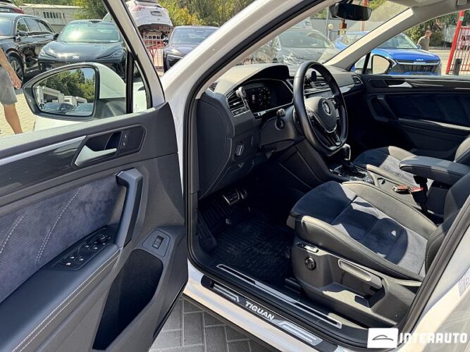Volkswagen Tiguan 43 interauto-car