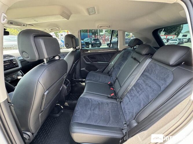 Volkswagen Tiguan 62 interauto-car