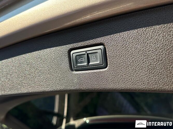 Audi Q7 65 interauto-car