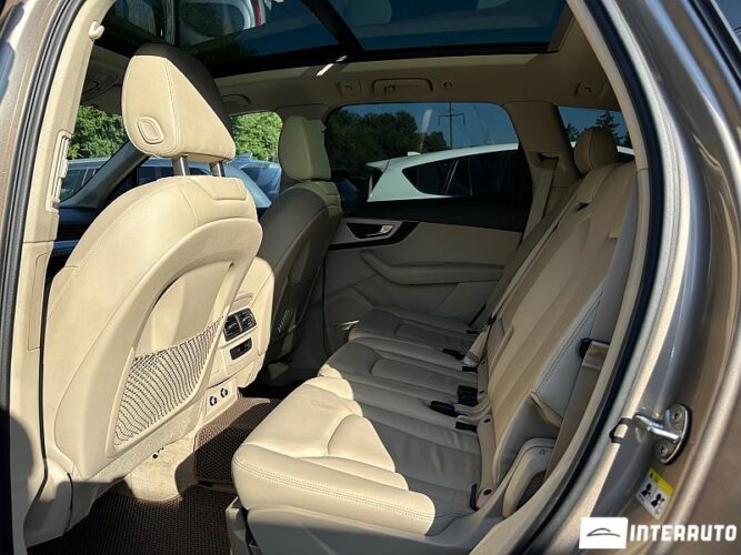 Audi Q7 64 interauto-car