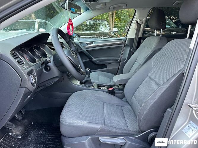 Volkswagen Golf 32 interauto-car