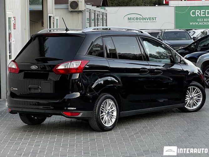 Ford Grand C-MAX 33 interauto-car