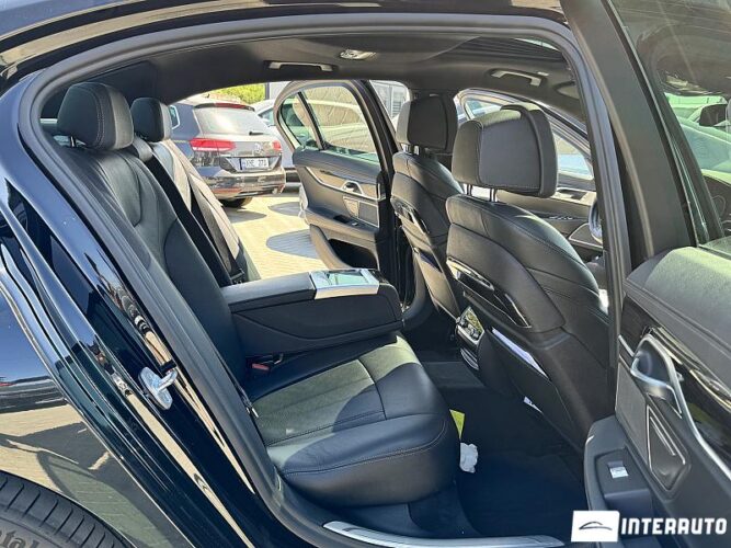 BMW 740e 56 interauto-car