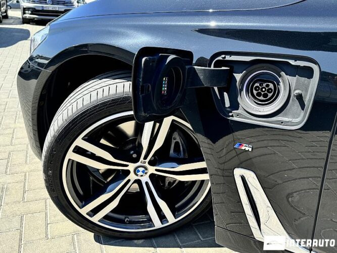 BMW 740e 60 interauto-car