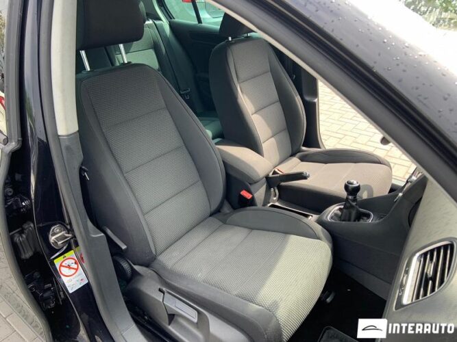 Volkswagen Golf 40 interauto-car