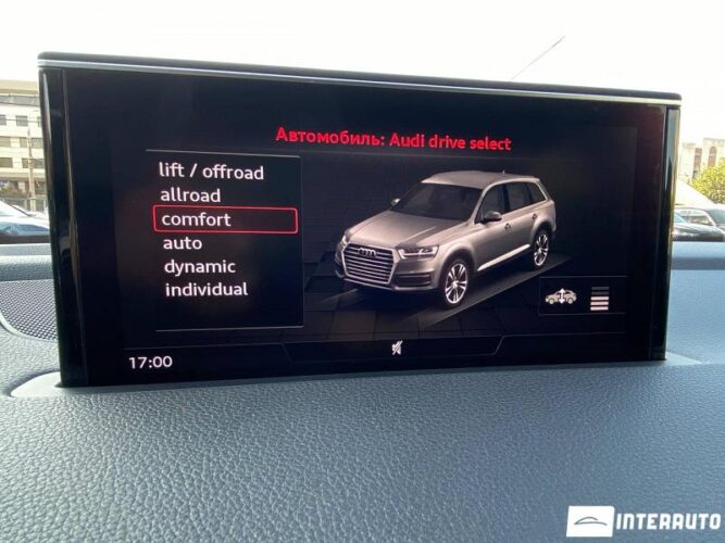 Audi Q7 50 interauto-car