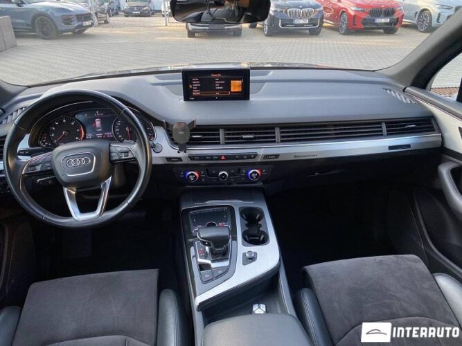 Audi Q7 44 interauto-car