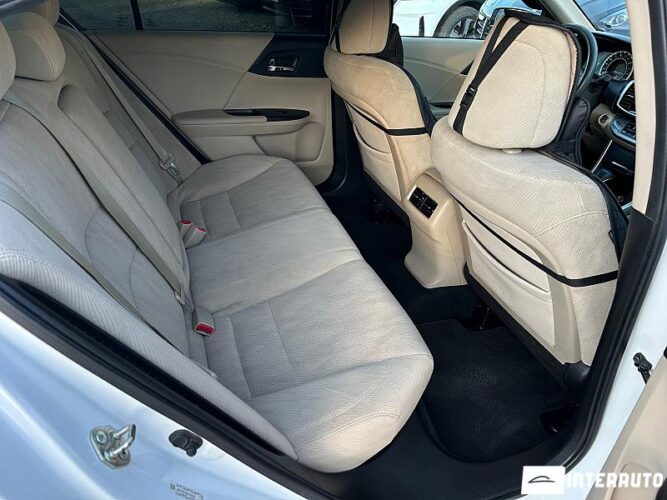 Honda Accord 44 interauto-car