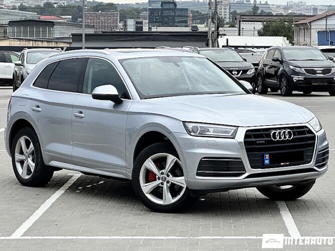 Audi Q5 36 interauto-car