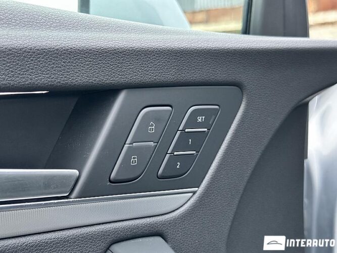 Audi Q5 55 interauto-car