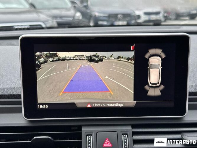 Audi Q5 44 interauto-car