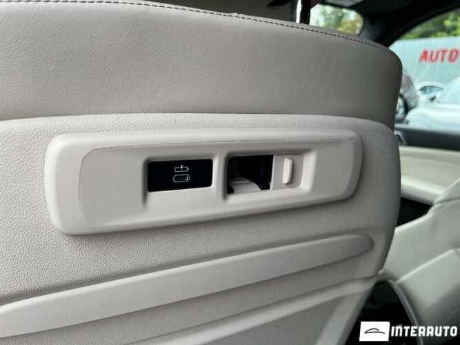 BMW X5 4.5e 50 interauto-car
