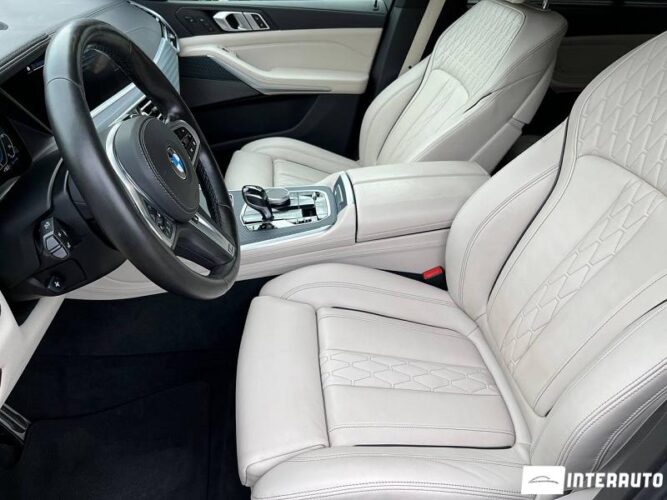 BMW X5 4.5e 37 interauto-car