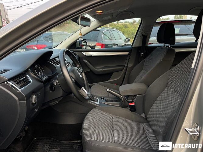 Skoda Octavia 34 interauto-car