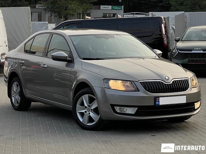Skoda Octavia 32 interauto-car