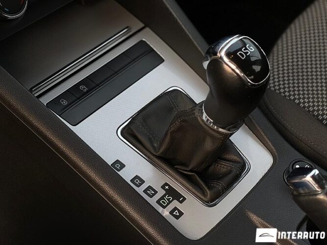 Skoda Octavia 43 interauto-car