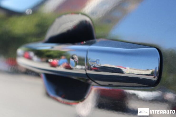 Jaguar E-Pace 49 interauto-car