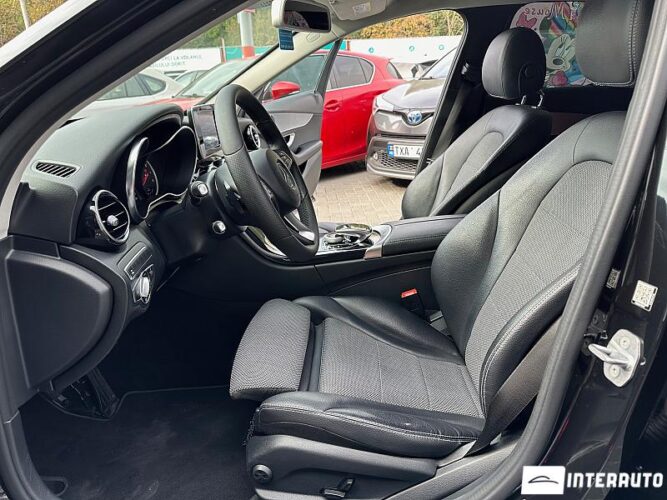 Mercedes C 350e 30 interauto-car