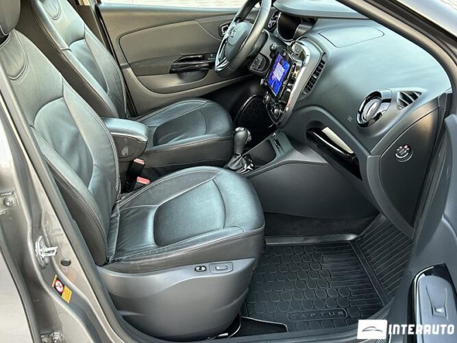 Renault Captur 38 interauto-car
