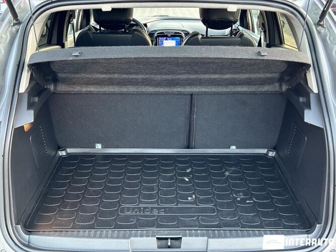 Renault Captur 51 interauto-car