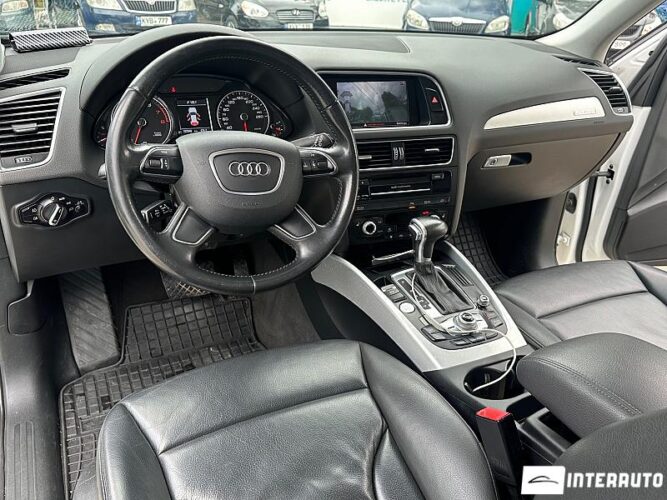 Audi Q5 38 interauto-car