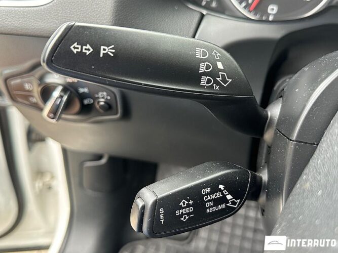 Audi Q5 45 interauto-car