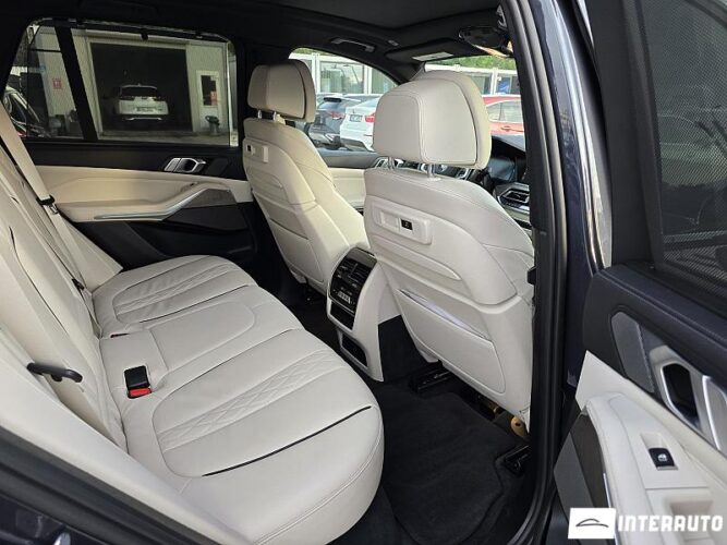 BMW X5 4.0i 61 interauto-car