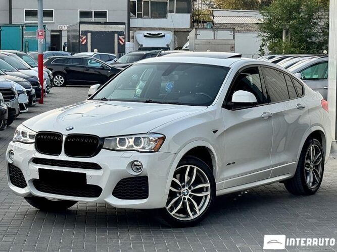 BMW X4 2.8i 30 interauto-car