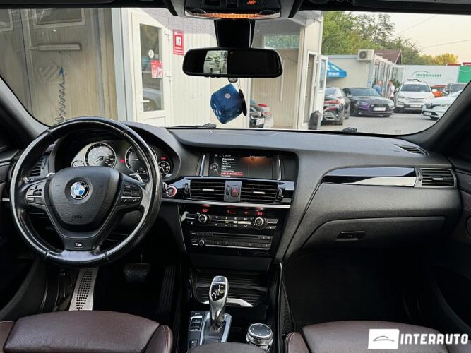 BMW X4 2.8i 38 interauto-car