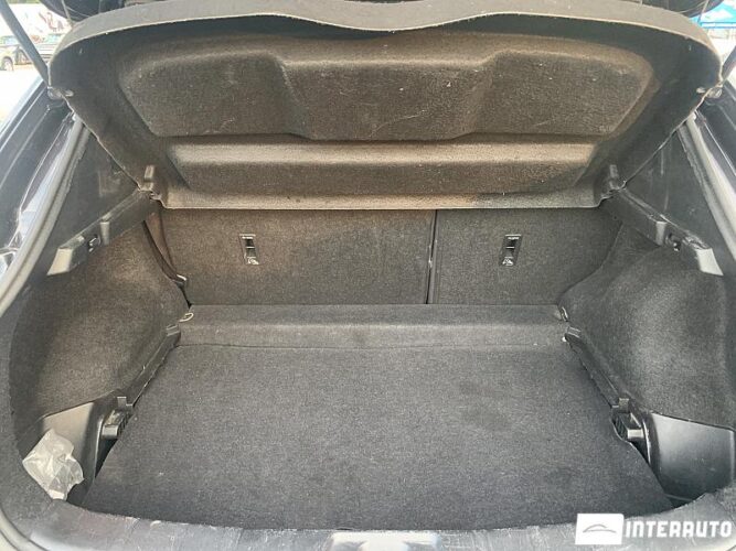 Nissan Qashqai 47 interauto-car